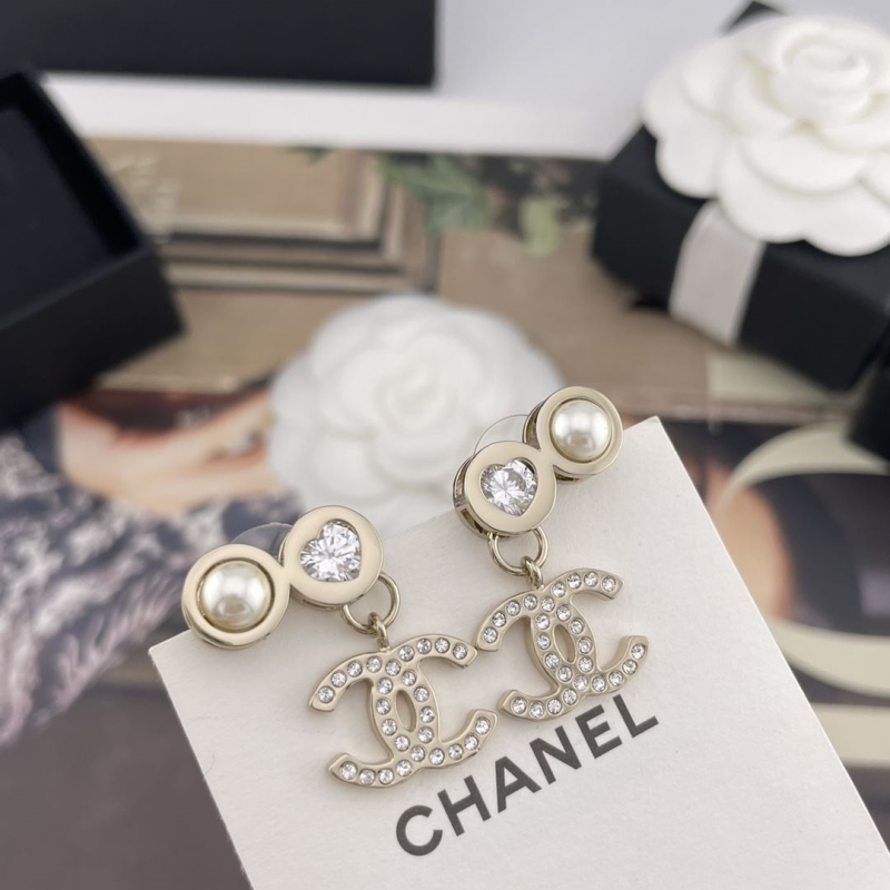 Ch**el earrings